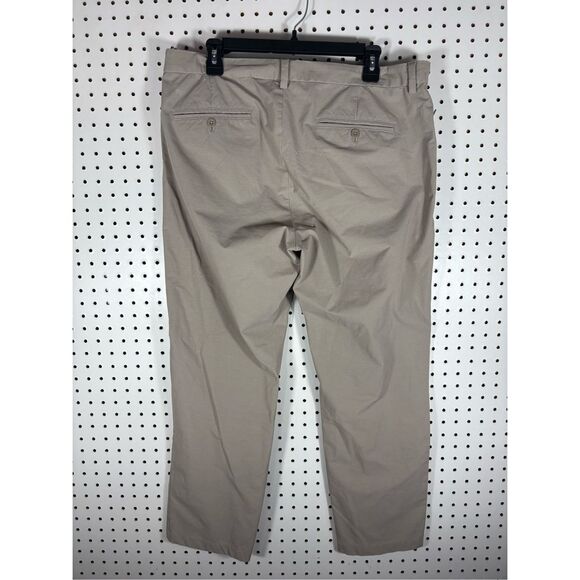 Vineyard Vines on the go performance khaki pants size 36x30 - Picture 4 of 11